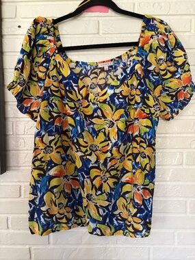 Skies Are Blue Off shoulder top SZ L
